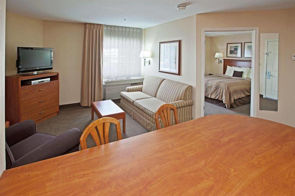 Candlewood Suites Louisville Airport By Ihg Extérieur photo